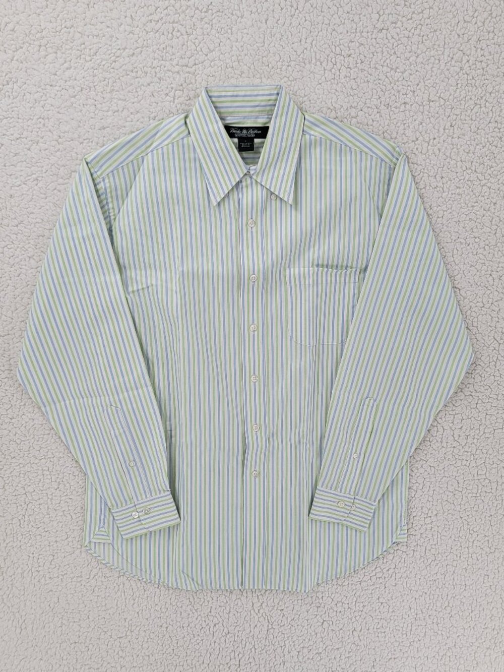 Brooks Brothers Country Club Shirt Men's Medium Blue Green Plaid Button Down